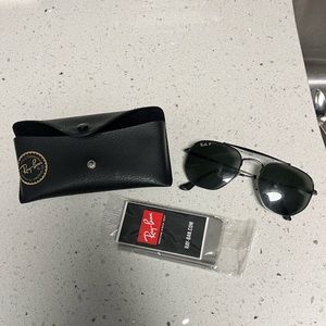 Ray Ban Black Hexagonal flat lenses. size M